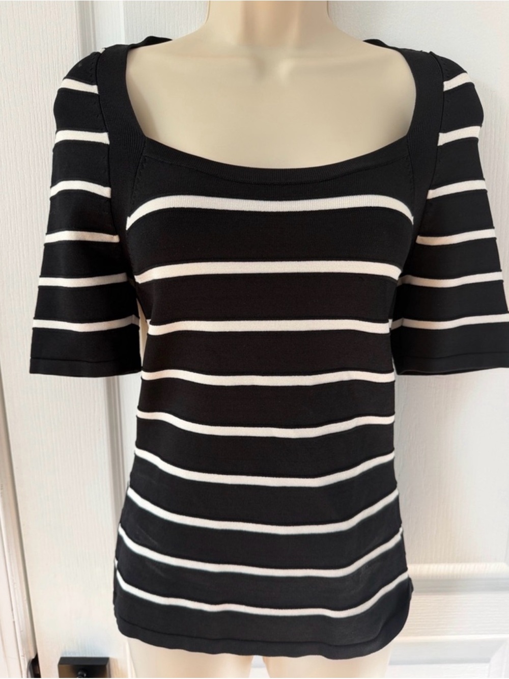 White House Black Market Striped Knit Top S Square Neck Stretch Career Chic